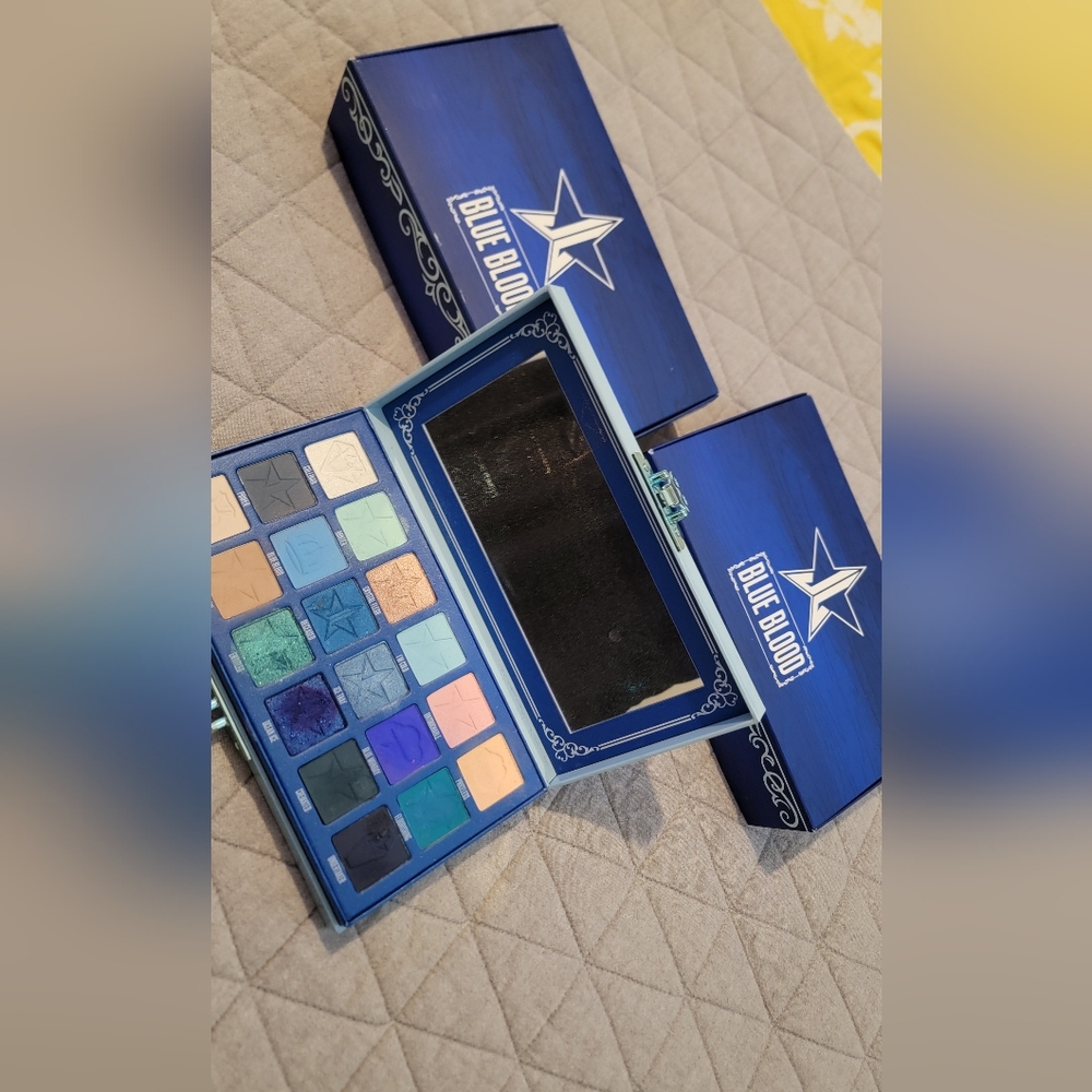 Blue Blood pallet
